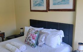 Choosers Express Boutique Hotel Room 4
